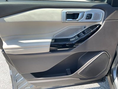 2022 Ford Explorer Platinum
