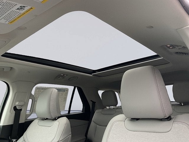 2026 Ford Explorer Active w/100A Pkg