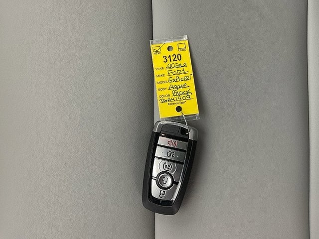 2026 Ford Explorer Active w/100A Pkg