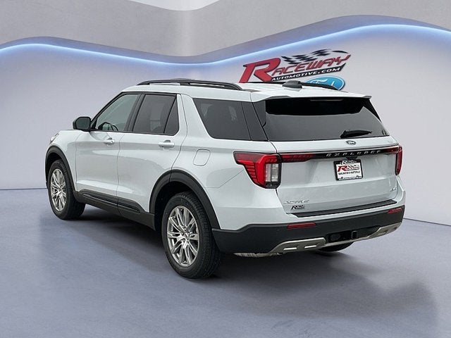 2026 Ford Explorer Active w/100A Pkg