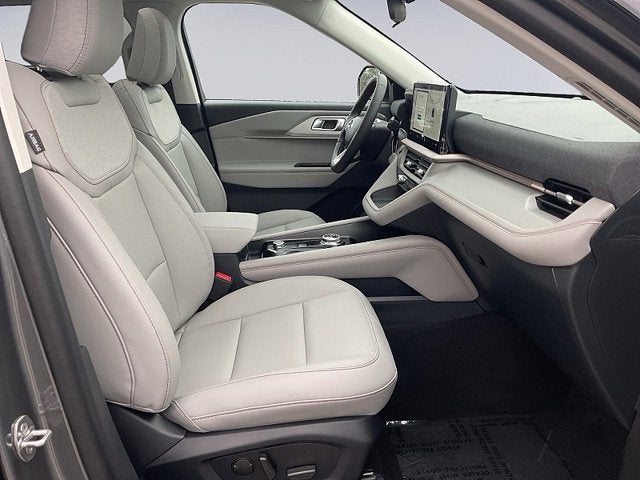 2026 Ford Explorer Active w/100A Pkg