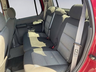 2004 Ford Explorer Sport Trac XLS