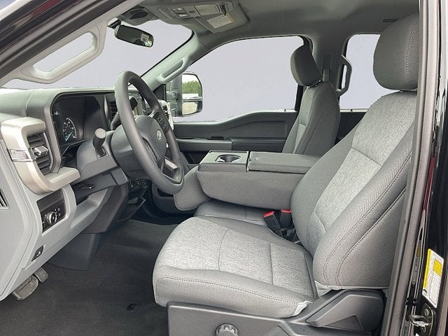 2025 Ford Super Duty F-250 SRW XL