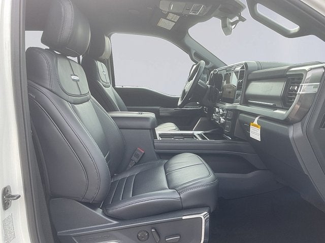 2027 Ford Super Duty F-250 SRW Platinum