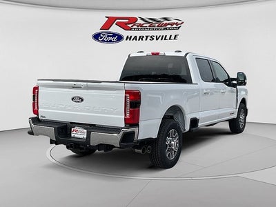 2027 Ford Super Duty F-350 SRW LARIAT