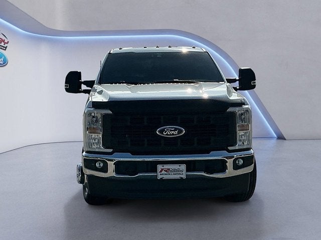 2025 Ford Super Duty F-350 DRW XL