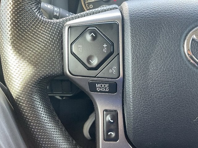 2022 Toyota Tacoma 2WD SR5