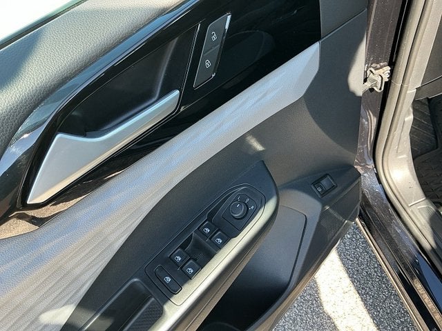 2023 Volkswagen Taos S