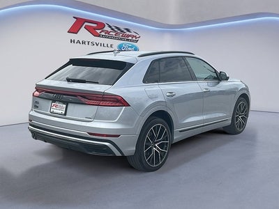 2022 Audi Q8 Premium Plus
