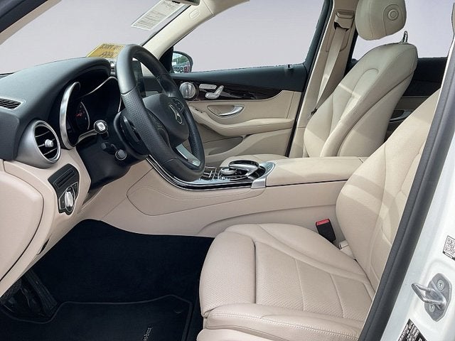 2017 Mercedes-Benz GLC GLC 300