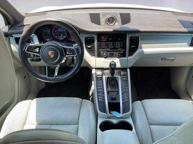 2015 Porsche Macan Turbo