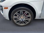 2015 Porsche Macan Turbo
