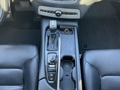 2021 Volvo XC90 Momentum