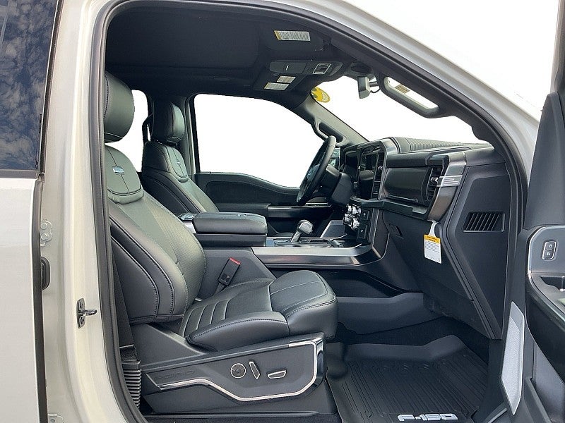 2025 Ford F-150 Platinum®