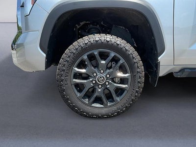 2023 Toyota Tundra 4WD SR5